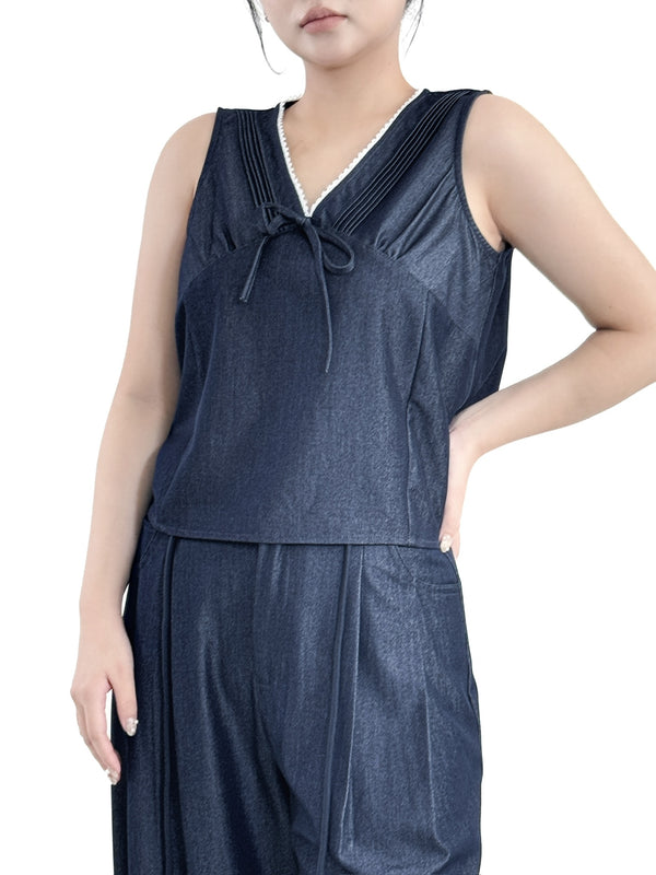 REFINED PLEATED SLEEVELESS TOP